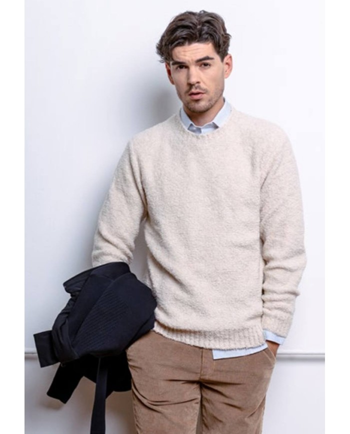 BL.11 MAGLIA GIROCOLLO BOUCLÉ