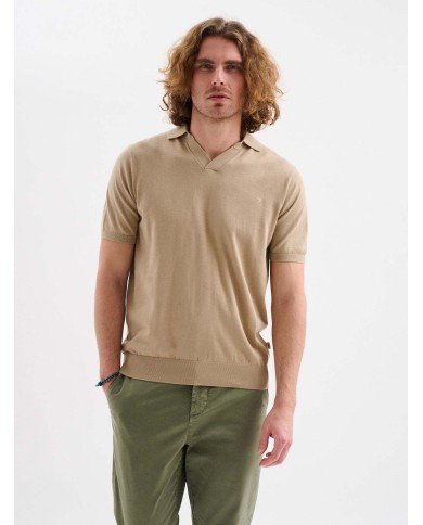 JAGGY POLO A MANICHE CORTE CON SCOLLO A V