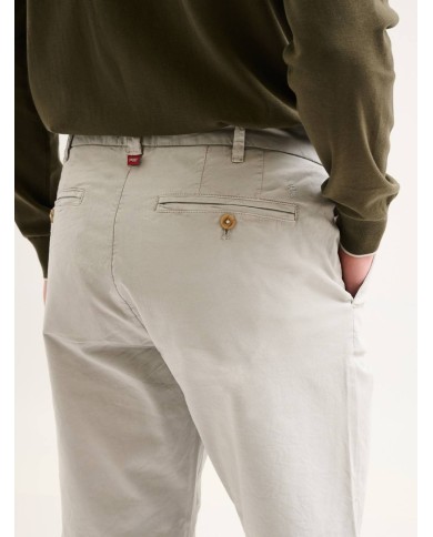 JAGGY BERMUDA IN GABARDINE