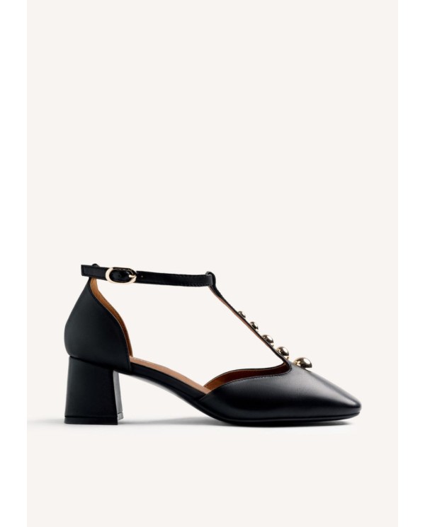 GIOSEPPO TACCHI DONNA CON BORCHIE