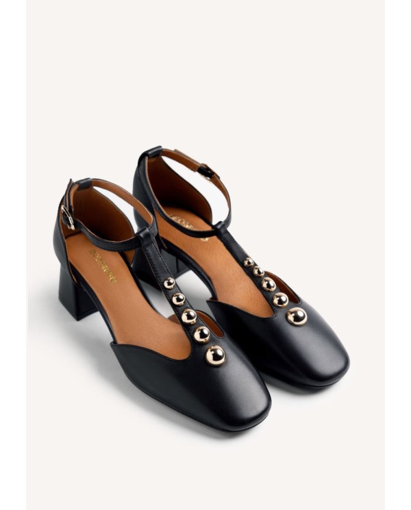 GIOSEPPO TACCHI DONNA CON BORCHIE