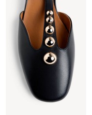 GIOSEPPO TACCHI DONNA CON BORCHIE