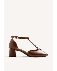 GIOSEPPO TACCHI DONNA CON BORCHIE