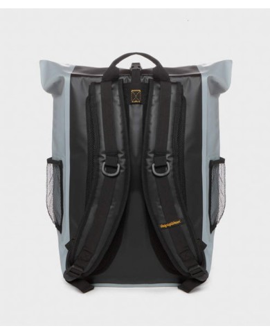 REFRIGIWEAR SHIELD BACKPACK