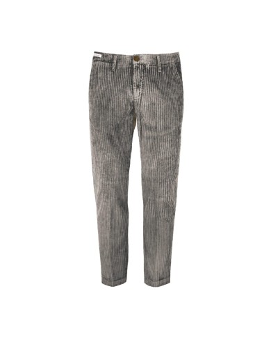 DESIGNERS PANTALONI IN VELLUTO ROCCIATORE